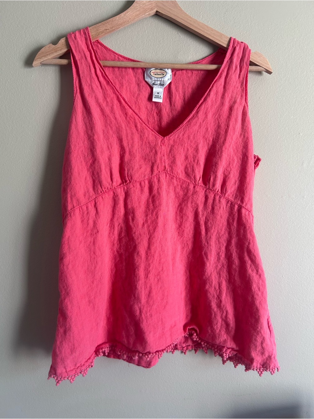 Women’s linen tank top